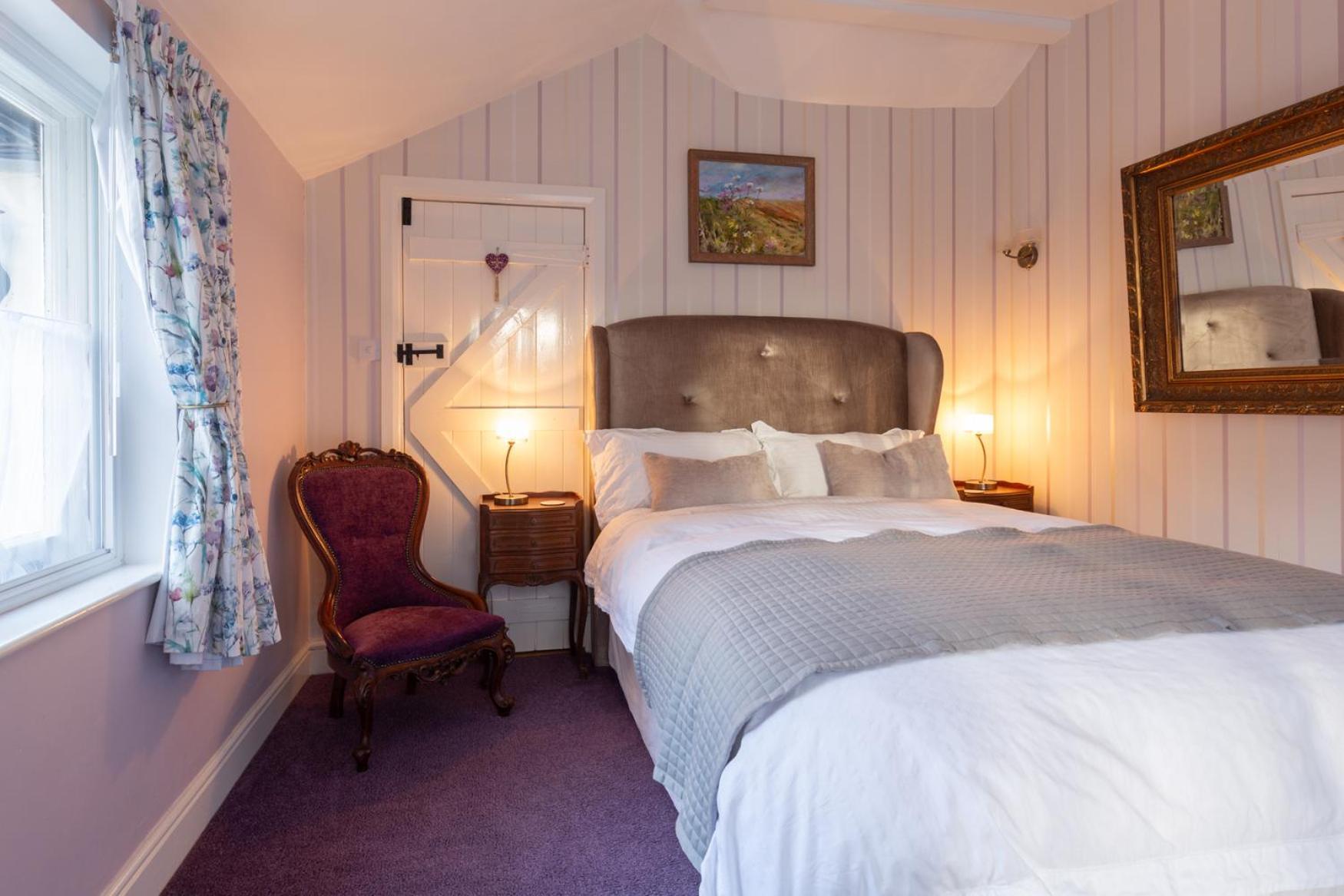 Frogs Hall B&B Eye  Bagian luar foto